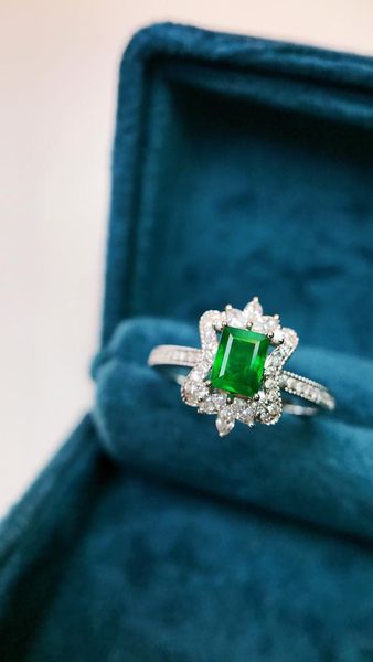 cluster rings guild jy solid 18k white gold nature green emerald 0.62ct for women birthday's presents fine jewelry, Golden;silver
cluster rings guild jy solid 18k white gold nature green emerald 0.62ct for women birthday's presents fine jewelry, Golden;silver