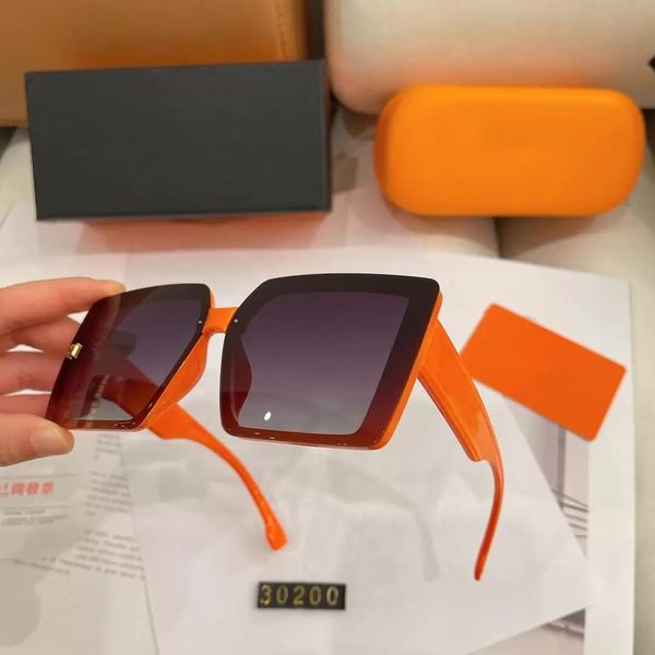 2022luxury sunglasses polaroid lens designer womens mens goggle senior eyewear for women eyeglasses frame vintage metal sun glasses with box, White;black
2022luxury sunglasses polaroid lens designer womens mens goggle senior eyewear for women eyeglasses frame vintage metal sun glasses with box, White;black