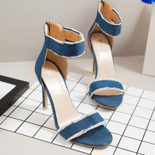 dress shoes 2021 summer 10cm fine with high-heeled word buckle bare denim small fresh sandals women's ultra high heel, Black
dress shoes 2021 summer 10cm fine with high-heeled word buckle bare denim small fresh sandals women's ultra high heel, Black