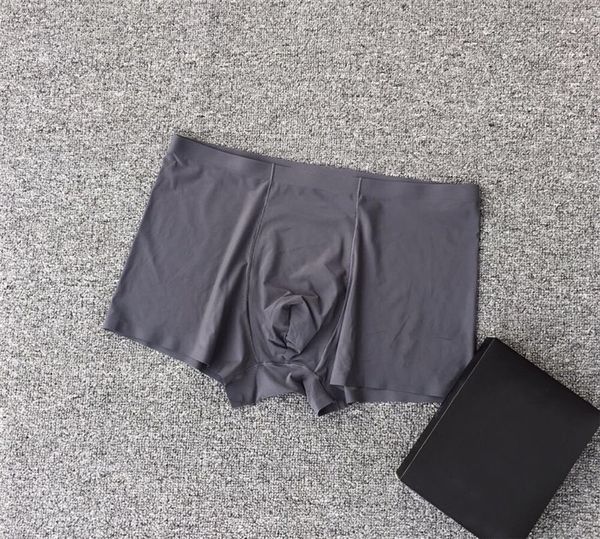 black navy grey uderwear silk touch men's briefs underwear solid colors business male briefs 3pcs gift box, Black;white
black navy grey uderwear silk touch men's briefs underwear solid colors business male briefs 3pcs gift box, Black;white