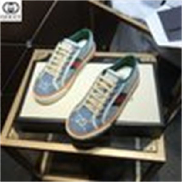 men boots dress designer sneakers loafers luxury moccasins buckles lace-ups women shoes and ck68, Red;white
men boots dress designer sneakers loafers luxury moccasins buckles lace-ups women shoes and ck68, Red;white