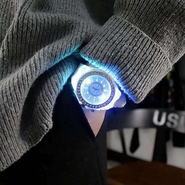 wristwatches quartz women watch brand luminous led wristwatch fluorescent personality fashion male female lovers 11, Slivery;brown
wristwatches quartz women watch brand luminous led wristwatch fluorescent personality fashion male female lovers 11, Slivery;brown