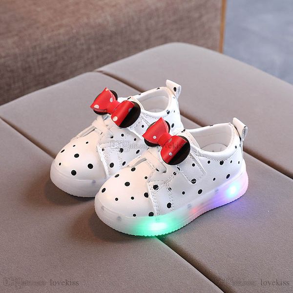 sneakers led kids shoes casual girls child baby leather bowknot dots toddler footwear b4204248j, Black;red
sneakers led kids shoes casual girls child baby leather bowknot dots toddler footwear b4204248j, Black;red