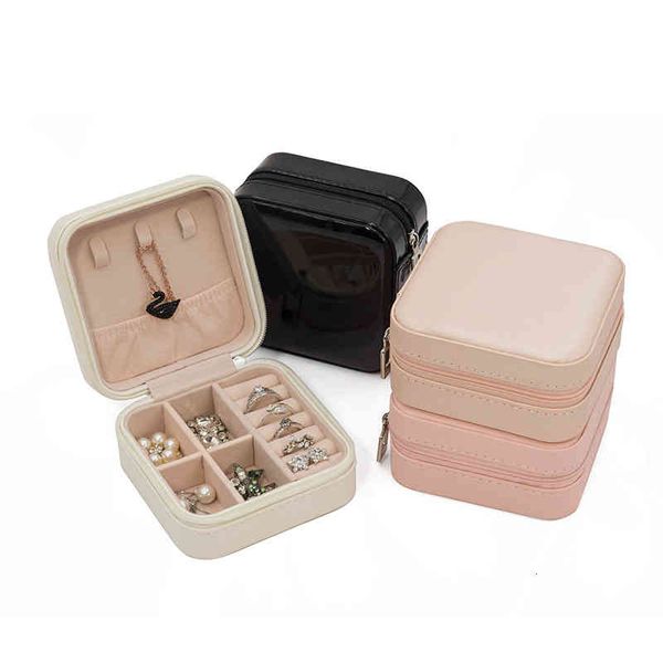 cosmetic bags jewelry box portable ring earrings packing multifunctional simple and convenient
cosmetic bags jewelry box portable ring earrings packing multifunctional simple and convenient