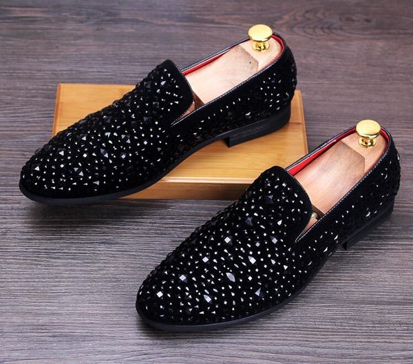 2021 new dandelion spikes flat leather shoes rhinestone fashion mens loafers dress shoes slip on casual diamond pointed toe shoes, Black
2021 new dandelion spikes flat leather shoes rhinestone fashion mens loafers dress shoes slip on casual diamond pointed toe shoes, Black