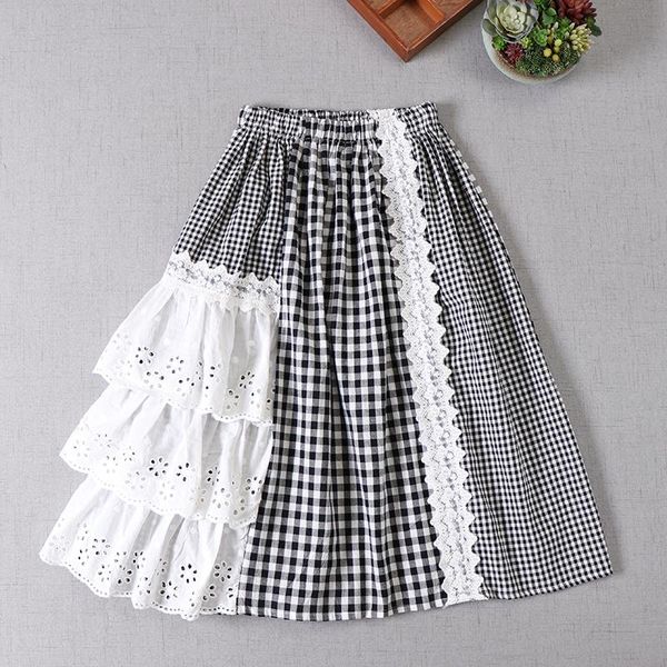 skirts japanese mori girl black and white plaid stitching cotton linen skirt lace irregular a-line female
skirts japanese mori girl black and white plaid stitching cotton linen skirt lace irregular a-line female