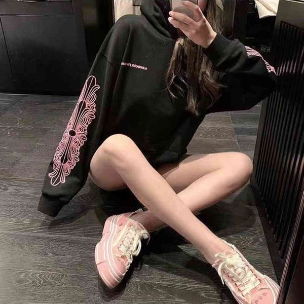 21s autumn new ch horseshoe model pink flower arm printed hoodie couple's aging trend, Black
21s autumn new ch horseshoe model pink flower arm printed hoodie couple's aging trend, Black