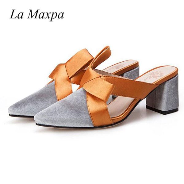 slippers la maxpa women shoes high heeled 6cm thick heel pointed toe bow mules elegant butterfly-knot cut out slides size 35-39, Black
slippers la maxpa women shoes high heeled 6cm thick heel pointed toe bow mules elegant butterfly-knot cut out slides size 35-39, Black
