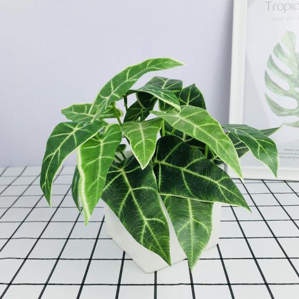 9 fork bundle of model fairy taro leaf epipremnum aureum leaf handfeel model plant wall flower arrangement with wood 
9 fork bundle of model fairy taro leaf epipremnum aureum leaf handfeel model plant wall flower arrangement with wood