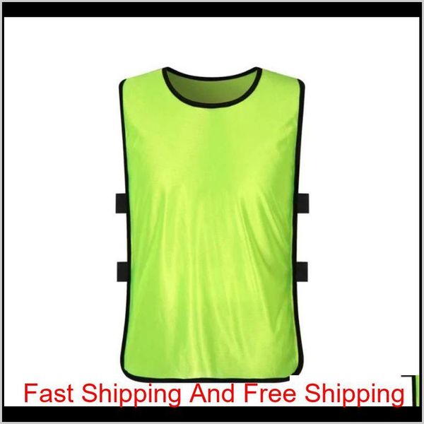 team training scrimmage vests soccer basketball youth pinnies jerseys new sports vest breathable te qylpvd five2010, Black;blue
team training scrimmage vests soccer basketball youth pinnies jerseys new sports vest breathable te qylpvd five2010, Black;blue