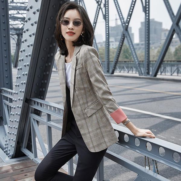 women's suits & blazers plaid suit coat polyester double breasted regular long-sleeve notched collar, White;black
women's suits & blazers plaid suit coat polyester double breasted regular long-sleeve notched collar, White;black