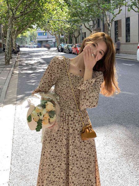 casual dresses skirt overcot in utumn winter french temperment, with bottomed pltycodon skirt nd thin florl t the waist, Black;gray
casual dresses skirt overcot in utumn winter french temperment, with bottomed pltycodon skirt nd thin florl t the waist, Black;gray