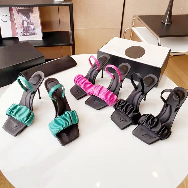 2022 luxury designer stylish high heels sandals classic wide strap squard toes slip on women slides slippers fashion wedding party girls exq, Black
2022 luxury designer stylish high heels sandals classic wide strap squard toes slip on women slides slippers fashion wedding party girls exq, Black