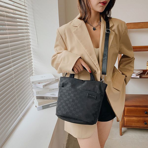 women's bag versatile leisure minority portable cloth air canvas single shoulder messenger bag
women's bag versatile leisure minority portable cloth air canvas single shoulder messenger bag
