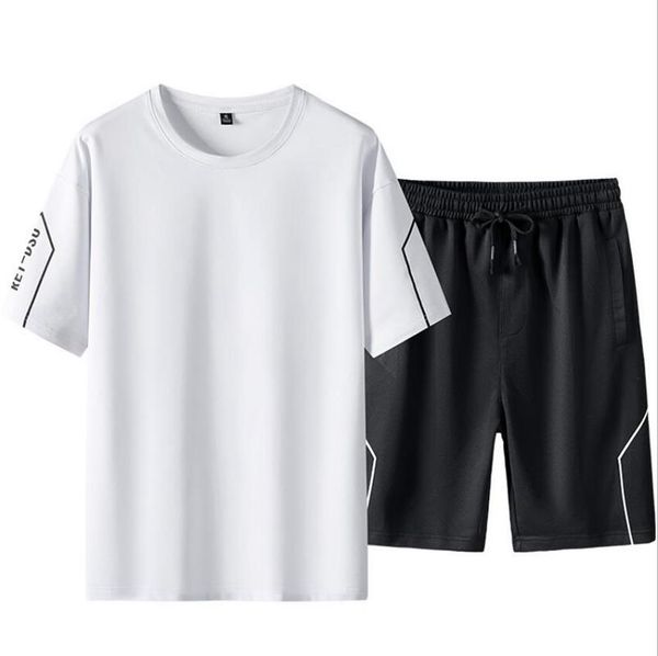 men's tracksuits casual sets summer tracksuit men print short sleeve t-shirt +shorts breathable set fashion sportswear male two piece, Gray 
men's tracksuits casual sets summer tracksuit men print short sleeve t-shirt +shorts breathable set fashion sportswear male two piece, Gray