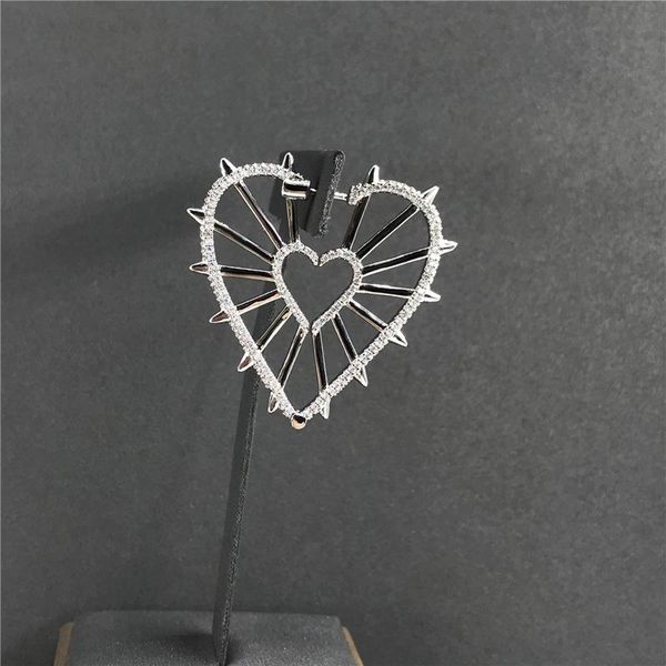 stud s925 sterling silver january heart-shaped earrings female fashion classic baroque style personalized, Golden;silver
stud s925 sterling silver january heart-shaped earrings female fashion classic baroque style personalized, Golden;silver