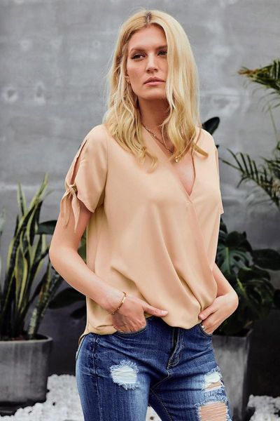 2021 new fashion contrast color v neck blouse women shirt summer casual short sleeve shirt ladies pink charismatic drape blouse, White
2021 new fashion contrast color v neck blouse women shirt summer casual short sleeve shirt ladies pink charismatic drape blouse, White
