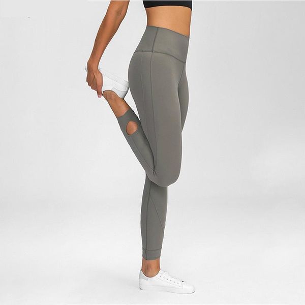 yoga outfits cut out high waist naked-feel workout sport tights women buttery-soft squat proof pants fitness gym leggings, White;red
yoga outfits cut out high waist naked-feel workout sport tights women buttery-soft squat proof pants fitness gym leggings, White;red