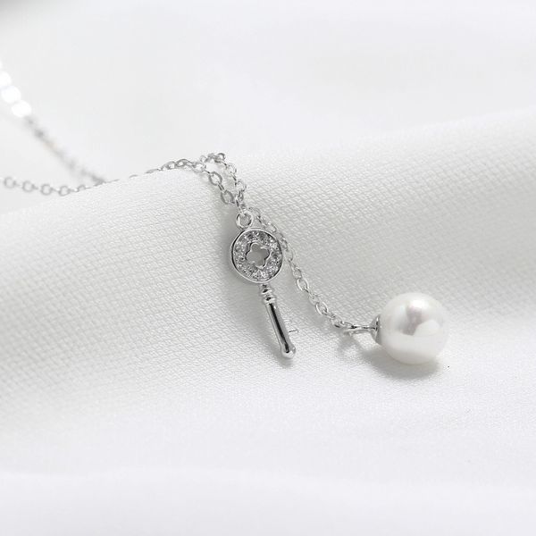 yhn005 south us s925 sterling silver diamond inlaid clover key necklace fashion beizhu pearl clavicle chain
yhn005 south us s925 sterling silver diamond inlaid clover key necklace fashion beizhu pearl clavicle chain