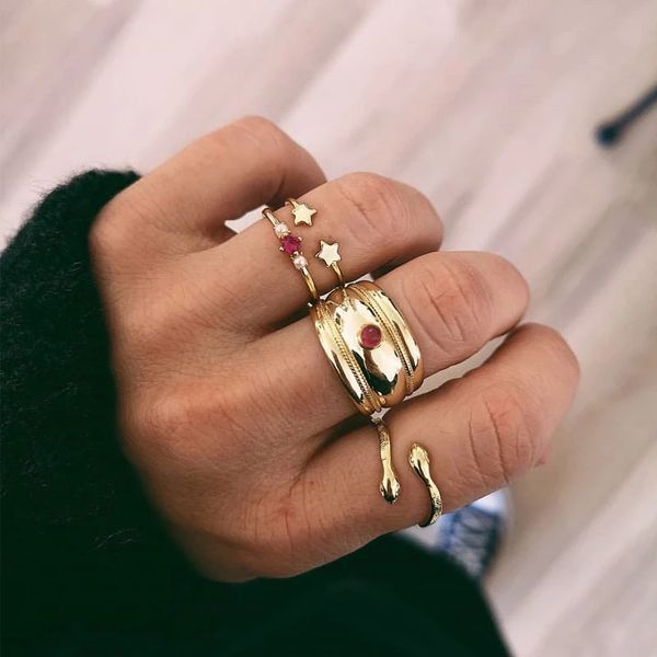 vintage punk minimalist wide ring set for women bohemian geometric star metal joint ring 2021 fashion jewelry gift, Golden;silver
vintage punk minimalist wide ring set for women bohemian geometric star metal joint ring 2021 fashion jewelry gift, Golden;silver