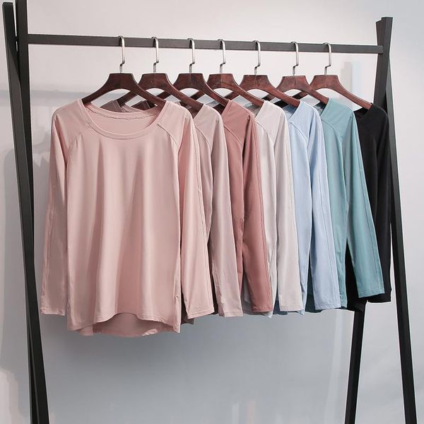 yoga outfit naked-feel lightweight loose running sport women breathable quick dry workout training fitness gym long sleeved shirts
yoga outfit naked-feel lightweight loose running sport women breathable quick dry workout training fitness gym long sleeved shirts