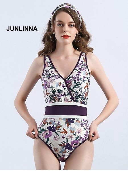 women's swimwear women swimsuits 2021 fashion summer pritning v neck sleeveless vintage printing bathing suit, White;black
women's swimwear women swimsuits 2021 fashion summer pritning v neck sleeveless vintage printing bathing suit, White;black
