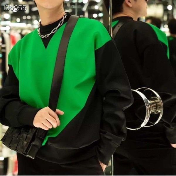 men's sweaters zk1008 fashion 2021 runway luxury european design party style clothing, White;black
men's sweaters zk1008 fashion 2021 runway luxury european design party style clothing, White;black