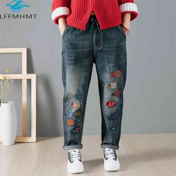 9221 spring fall fashion vintage cartoon fish embroidery denim elastic waist women harem jeans office lady baggy blue pants 210818
9221 spring fall fashion vintage cartoon fish embroidery denim elastic waist women harem jeans office lady baggy blue pants 210818