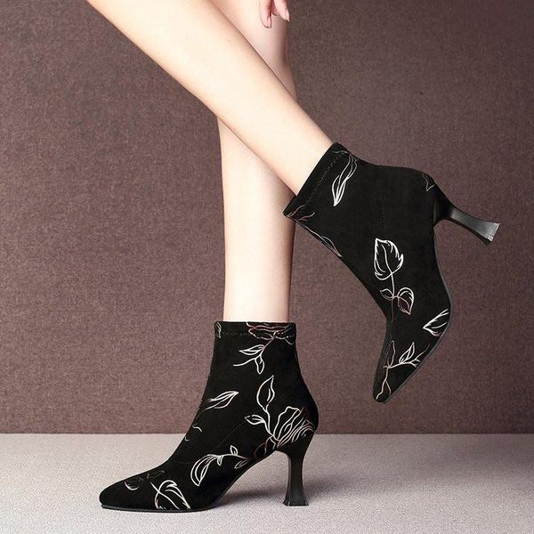 boots 2021 printing short women autumn fashion socks elastic fine heels skinny high 34-4, Black
boots 2021 printing short women autumn fashion socks elastic fine heels skinny high 34-4, Black
