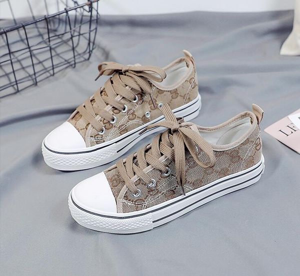 spring women's canvas shoes gd letter embroidered cloth shoes versatile casual board shoes half lazy shoe
spring women's canvas shoes gd letter embroidered cloth shoes versatile casual board shoes half lazy shoe