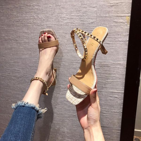 open toe beige heeled sandals all-match fashion womens shoes 2021 espadrilles platform buckle strap peep black luxury high summe
open toe beige heeled sandals all-match fashion womens shoes 2021 espadrilles platform buckle strap peep black luxury high summe
