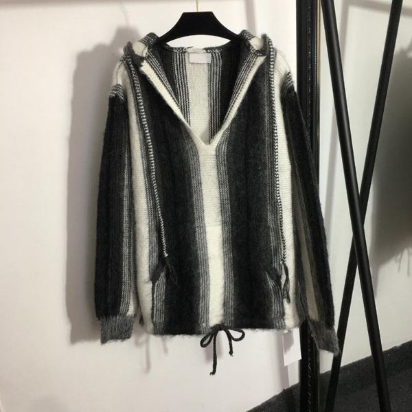 women's sweaters 2021 brand autumn casual v-neck long-sleeve knitted sweater warm cotton, White;black
women's sweaters 2021 brand autumn casual v-neck long-sleeve knitted sweater warm cotton, White;black