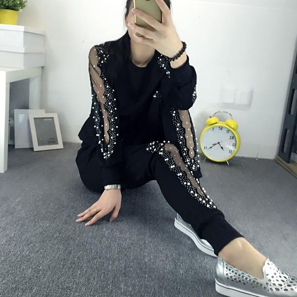 women's two piece pants 2021 winter women casual solid set tracksuit female long sleeve sport lady vintage loose mesh suit o90, White
women's two piece pants 2021 winter women casual solid set tracksuit female long sleeve sport lady vintage loose mesh suit o90, White