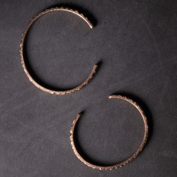 hammered solid copper metal bracelet rustic vingtage punk cuff bangle viking handmade jewelry gift for men womeng, Black
hammered solid copper metal bracelet rustic vingtage punk cuff bangle viking handmade jewelry gift for men womeng, Black