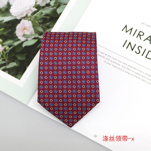 mens tie jacquard polyester silk business tie factory in stock wholesale small flower striped classic fashion tie, Blue;purple
mens tie jacquard polyester silk business tie factory in stock wholesale small flower striped classic fashion tie, Blue;purple