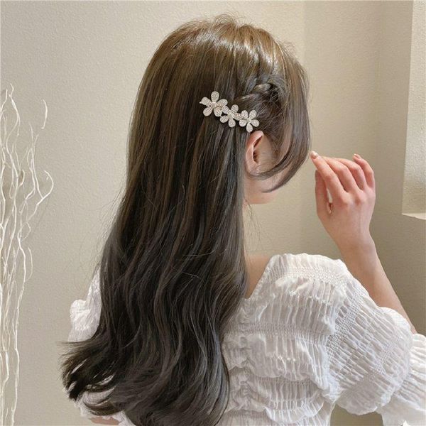 hair accessories micro inlaid flash diamond pearl three flower hairpin women's back of head super fairy net red ornament retro high-gra, Slivery;white
hair accessories micro inlaid flash diamond pearl three flower hairpin women's back of head super fairy net red ornament retro high-gra, Slivery;white