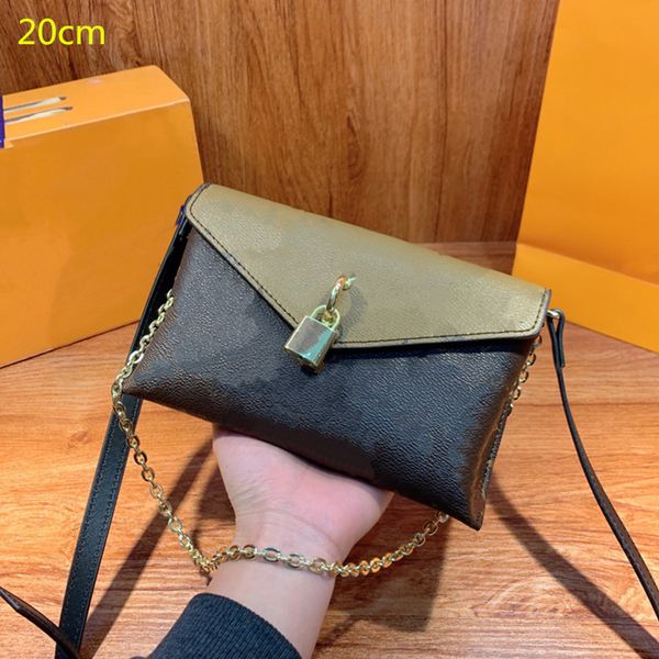 2021 luxury women lock purses designers crossbody shoulder bags lock chain bags flower pattern fashion envelope bag with box
2021 luxury women lock purses designers crossbody shoulder bags lock chain bags flower pattern fashion envelope bag with box