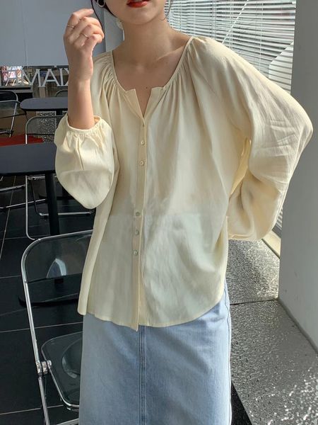 new 2021 white tencel shirts women linen blouses female round neck loose solid color button shirt pt8z
new 2021 white tencel shirts women linen blouses female round neck loose solid color button shirt pt8z
