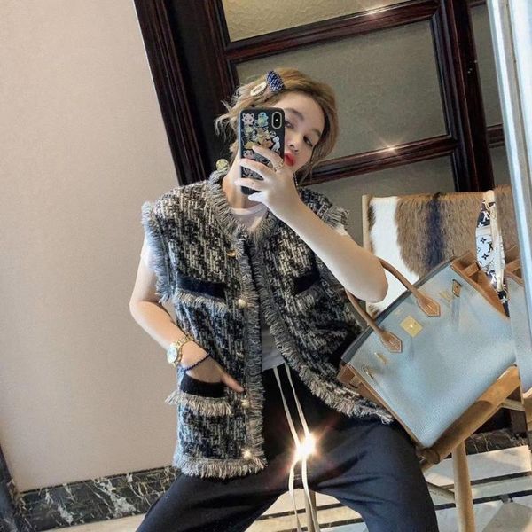 women's vests 2021 spring autumn tweed vest female fashion single breasted all-matching plaid fringe waistcoat sleeveless jacket h44, Black;white
women's vests 2021 spring autumn tweed vest female fashion single breasted all-matching plaid fringe waistcoat sleeveless jacket h44, Black;white