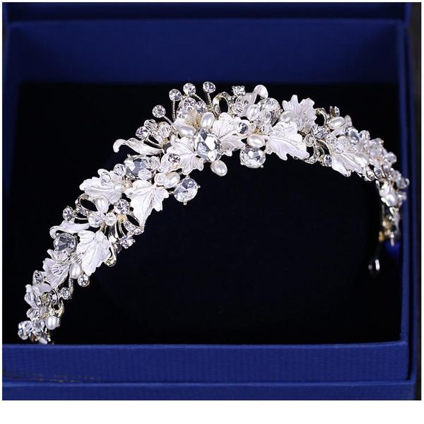 trendy rhinestone pearl crystal crown headband flower bride hair accessories gold crown bride wedding crown hair acc qylxek
trendy rhinestone pearl crystal crown headband flower bride hair accessories gold crown bride wedding crown hair acc qylxek