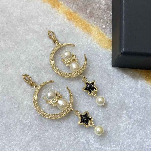 2021 drop earring with pearl and diamond for women wedding jewelry gift with box ps4068, Golden
2021 drop earring with pearl and diamond for women wedding jewelry gift with box ps4068, Golden