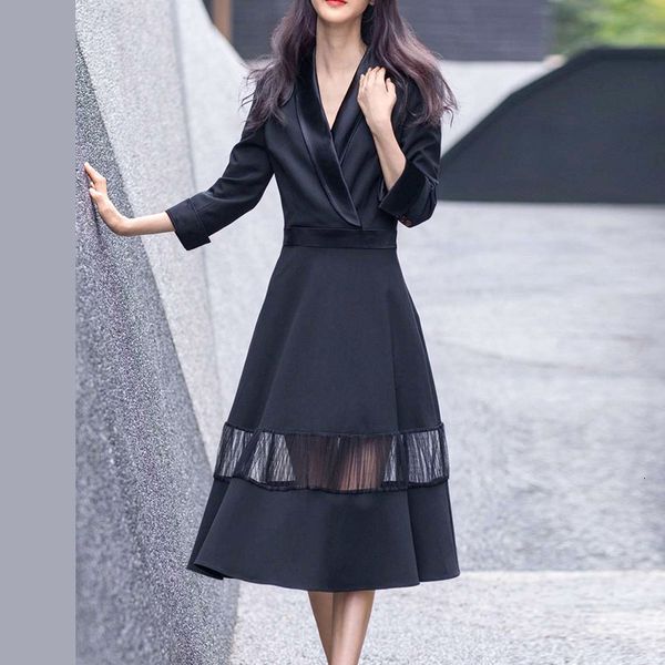 2021 new autumn ladies notched long sleeve black blazer office women runway elegant mesh patchwork pleated midi 0vae, Black;gray
2021 new autumn ladies notched long sleeve black blazer office women runway elegant mesh patchwork pleated midi 0vae, Black;gray