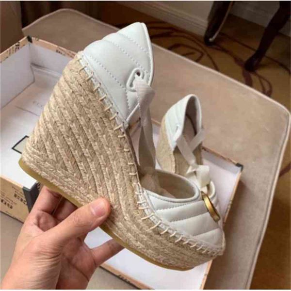 luxury brand women's sandals woven baotou leather wedge heel cm high35-41 60% off store online, Black
luxury brand women's sandals woven baotou leather wedge heel cm high35-41 60% off store online, Black