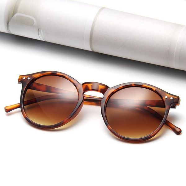sunglasses vintage plastic round women fashion men small frame mirror classic female sun glasses uv400, White;black
sunglasses vintage plastic round women fashion men small frame mirror classic female sun glasses uv400, White;black