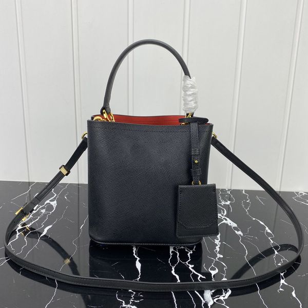 women luxurys designers bags 2021 fashion and comfortable shoulder bag p home number:1ba217 size:17*18*10.5cm
women luxurys designers bags 2021 fashion and comfortable shoulder bag p home number:1ba217 size:17*18*10.5cm