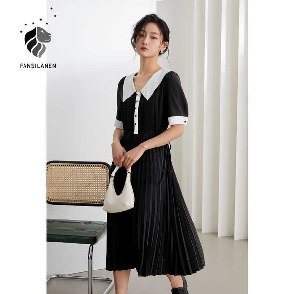 fansilanen office lady french pleated dress women summer a-line square collar long black woman 210607, Black;gray
fansilanen office lady french pleated dress women summer a-line square collar long black woman 210607, Black;gray