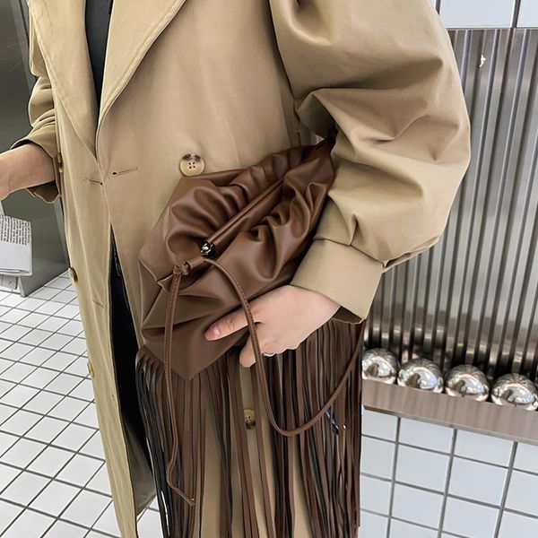 evening bags fashion tassel hobos designer clip shoulder luxury soft pu leather crossbody bag chic female small purses clutch women
evening bags fashion tassel hobos designer clip shoulder luxury soft pu leather crossbody bag chic female small purses clutch women