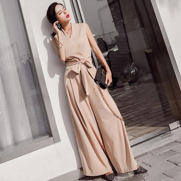 women's jumpsuits & rompers 2021 v-collar loose sleeveless all-match vocational holiday high waist bodysuits with broad-legged pants, Black;white
women's jumpsuits & rompers 2021 v-collar loose sleeveless all-match vocational holiday high waist bodysuits with broad-legged pants, Black;white
