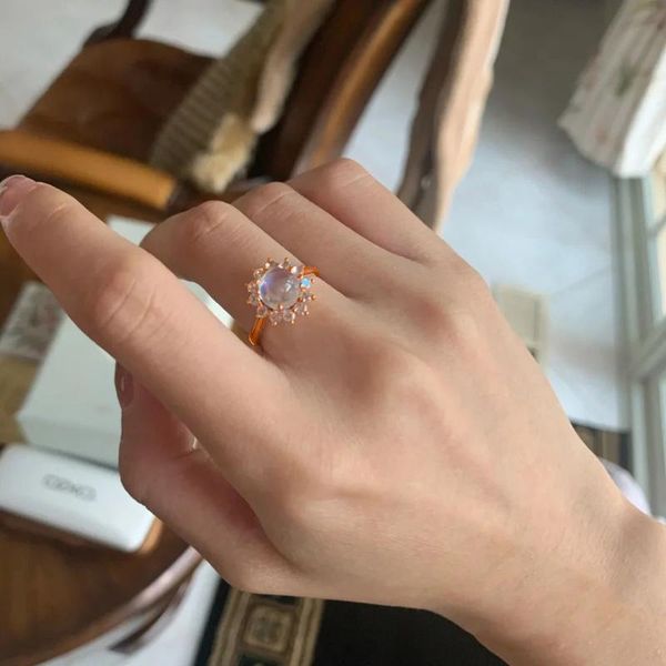 cluster rings original diamond egg round moonstone opening adjustable ring chinese retro charm ladies brand silver jewelry, Golden;silver
cluster rings original diamond egg round moonstone opening adjustable ring chinese retro charm ladies brand silver jewelry, Golden;silver