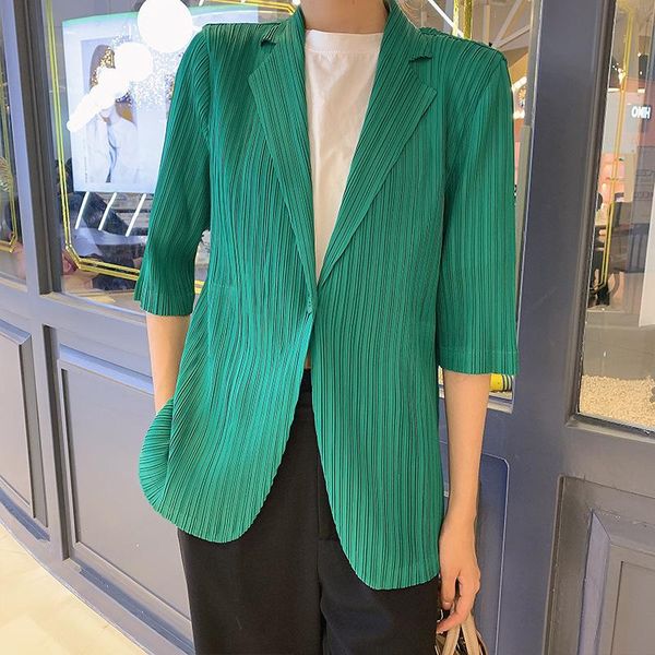 women's jackets pleated suit casual coat thin half sleeve 2021 autumn versatile high-grade top, Black;brown
women's jackets pleated suit casual coat thin half sleeve 2021 autumn versatile high-grade top, Black;brown